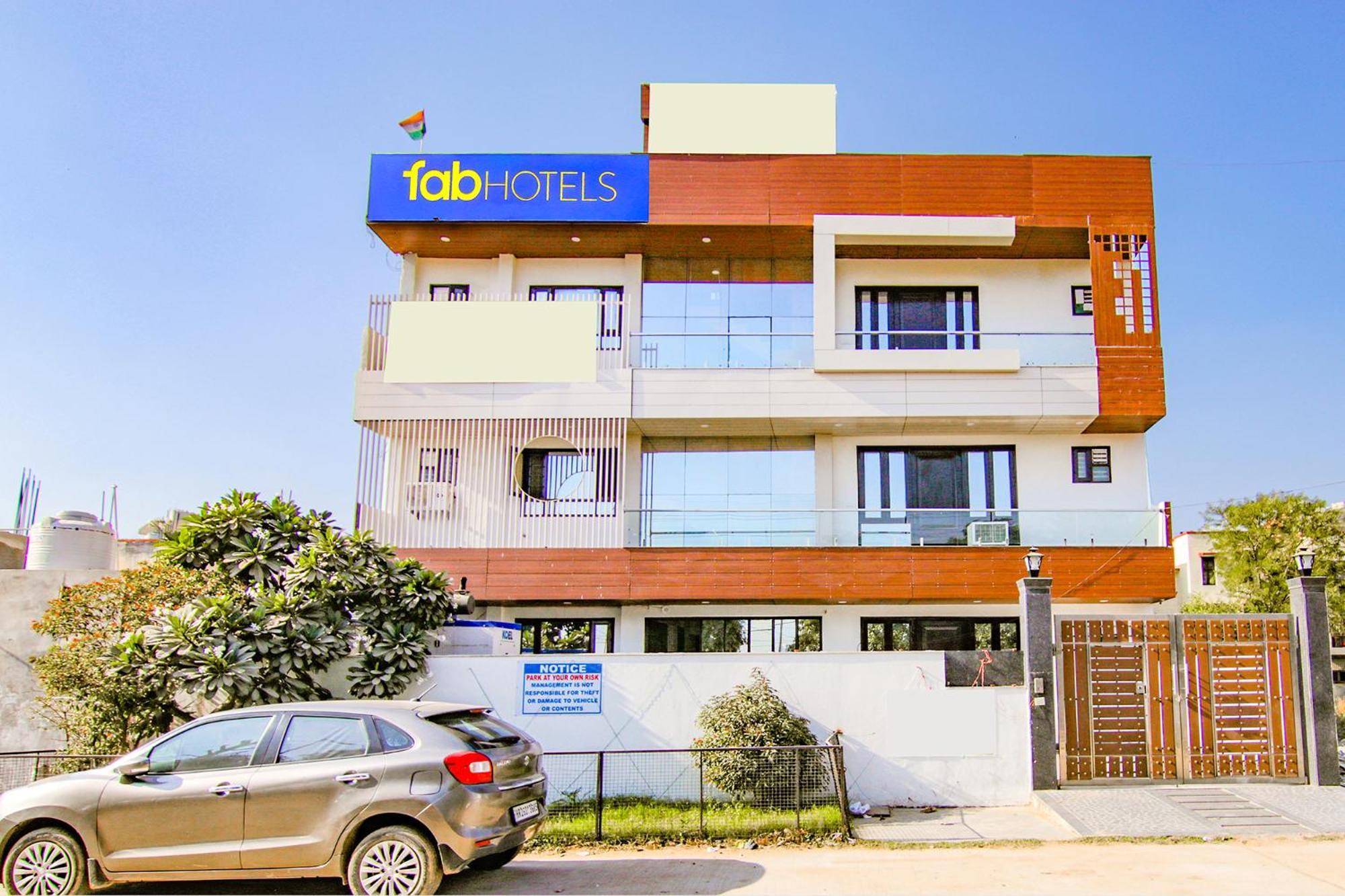 Fabhotel Water Vibe Gurgaon Exterior photo